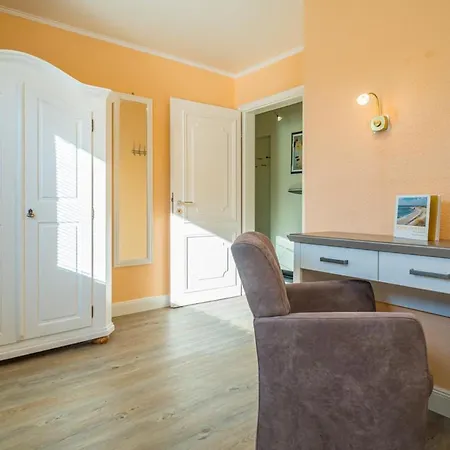 Apartment Schallers Hues 1